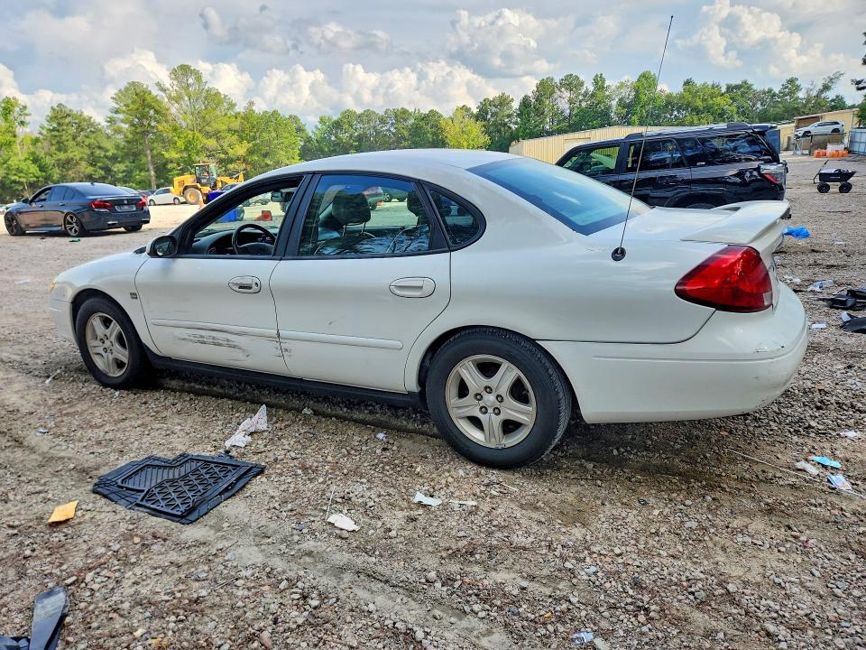 Photo 2 from auction – 2002 FORD TAURUS with VIN 1FAFP56S12A126396