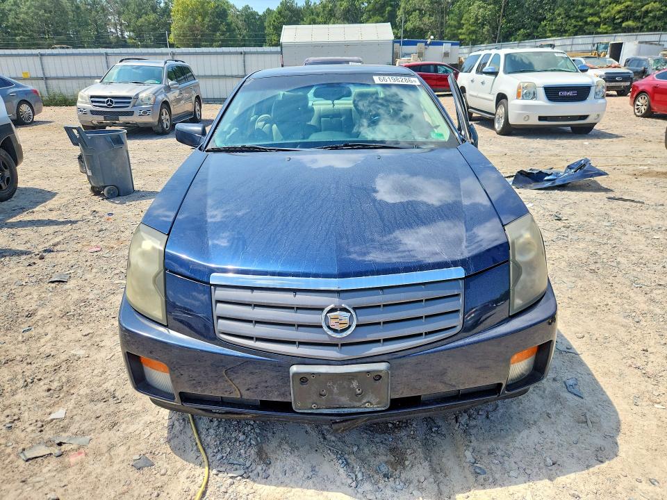 Foto 5 de la subasta – 2004 CADILLAC CTS con VIN 1G6DM577540145310