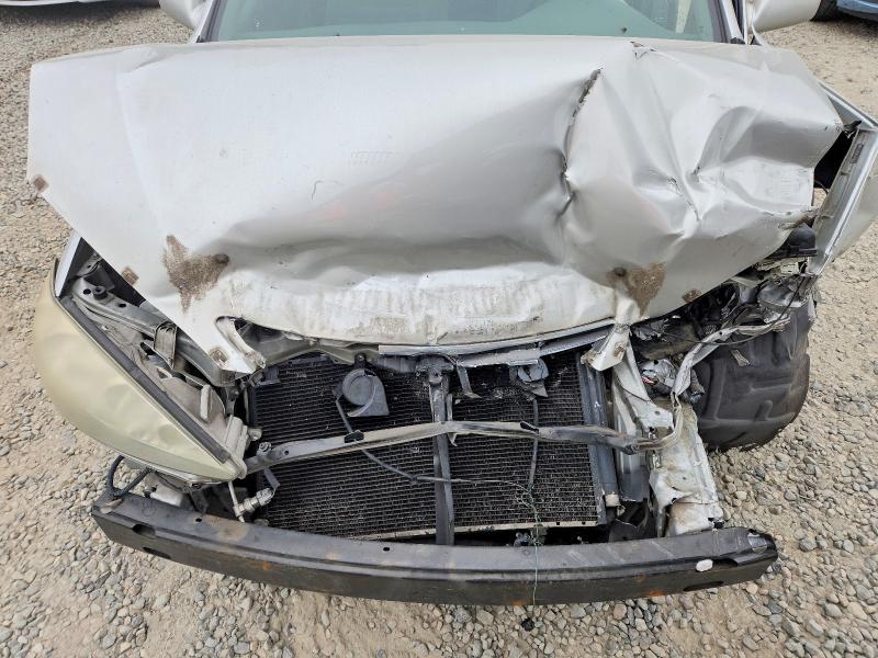 Photo 11 from auction – 2005 TOYOTA CAMRY with VIN 4T1BF30K75U604909