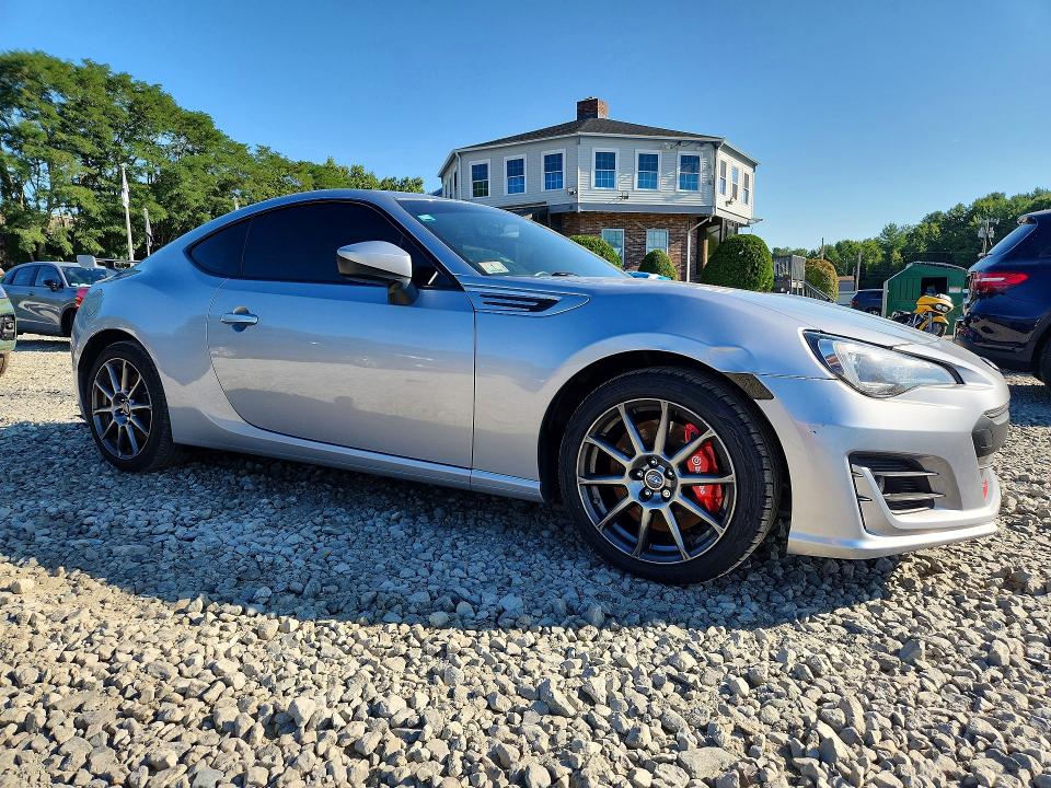 Foto 4 de la subasta – 2019 SUBARU BRZ con VIN JF1ZCAC10K9600532