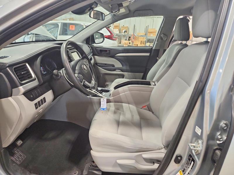 Photo 7 from auction – 2018 TOYOTA HIGHLANDER with VIN 5TDBZRFHXJS908633