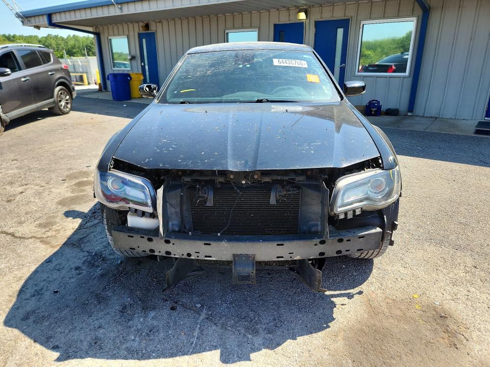 Photo 5 from auction – 2015 CHRYSLER 300 with VIN 2C3CCAGG1FH876467