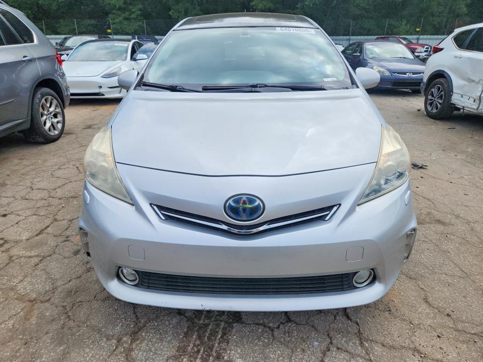 Photo 5 from auction – 2014 TOYOTA PRIUS V with VIN JTDZN3EU8EJ012047