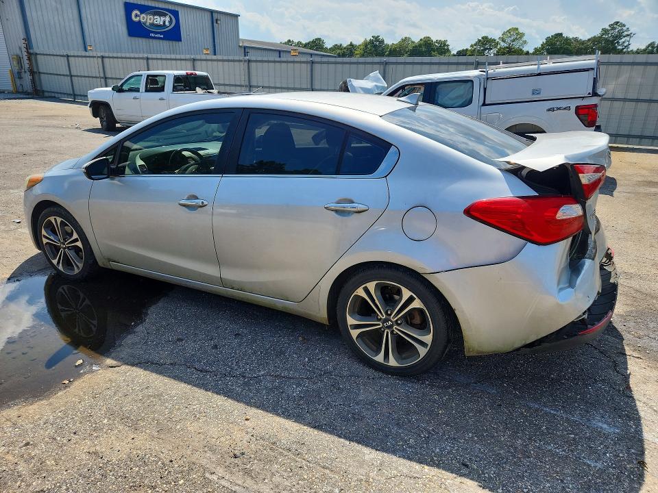 Photo 2 from auction – 2015 KIA FORTE with VIN KNAFZ4A81F5380115