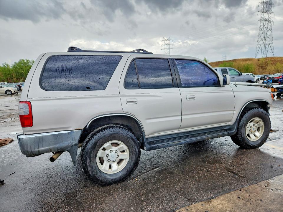 Photo 3 from auction – 1998 TOYOTA 4RUNNER with VIN JT3HN86R9W0137590