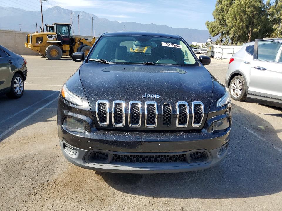 Photo 5 from auction – 2014 JEEP CHEROKEE with VIN 1C4PJLAB2EW154680