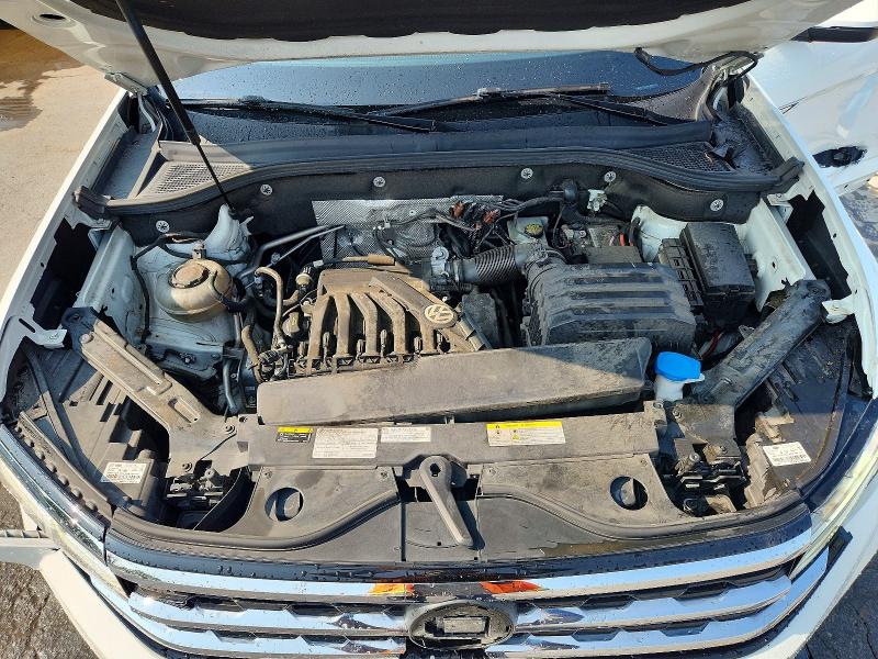 Photo 12 from auction – 2021 VOLKSWAGEN ATLAS CROSS SPORT with VIN 1V2CE2CA2MC217695