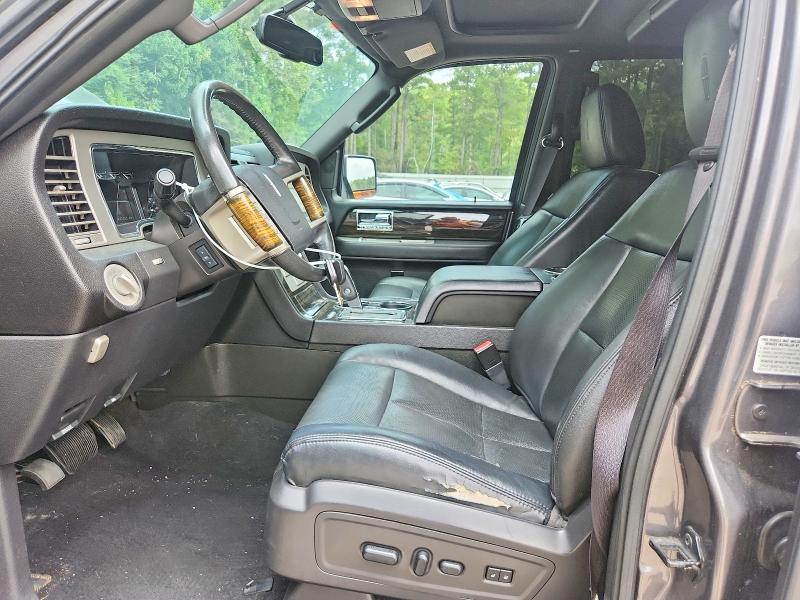 Zdjęcie 7 z aukcji – 2010 LINCOLN NAVIGATOR z VIN 5LMJJ2J55AEJ04472