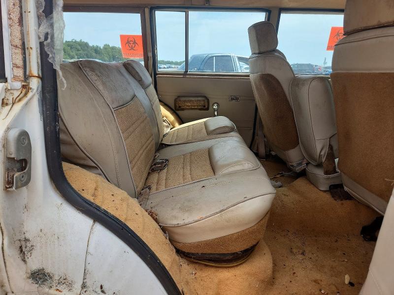 Photo 10 from auction – 1991 JEEP GRAND WAGONEER with VIN 1J4GS5872MP801320