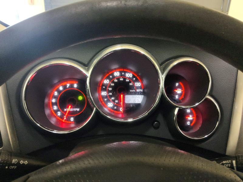 Photo 9 from auction – 2007 PONTIAC VIBE with VIN 5Y2SL65877Z407692
