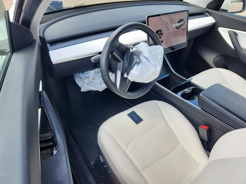 Photo 8 from auction – 2020 TESLA MODEL Y with VIN 5YJYGDEE5LF020972