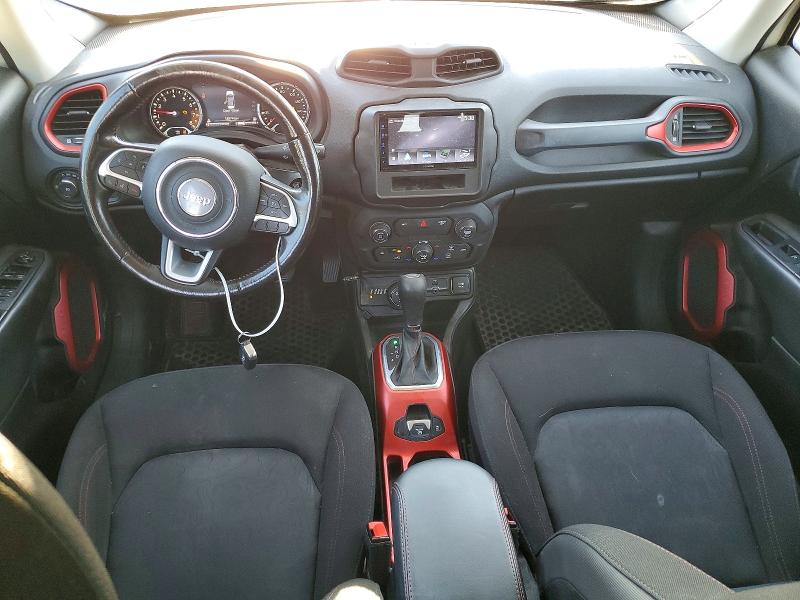 Photo 8 from auction – 2018 JEEP RENEGADE with VIN ZACCJBCB3JPH37501