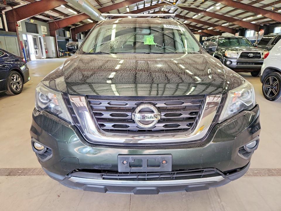 Photo 5 from auction – 2019 NISSAN PATHFINDER with VIN 5N1DR2MM4KC586697