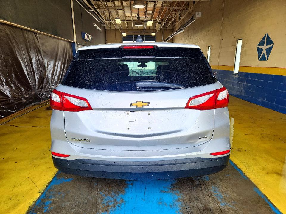 Photo 6 from auction – 2019 CHEVROLET EQUINOX with VIN 3GNAXSEVXKS579355