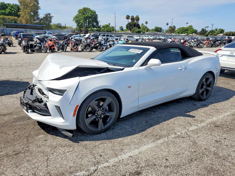 CHEVROLET CAMARO 2016 with VIN 1G1FB3DX3G0183975 - Photo from auction