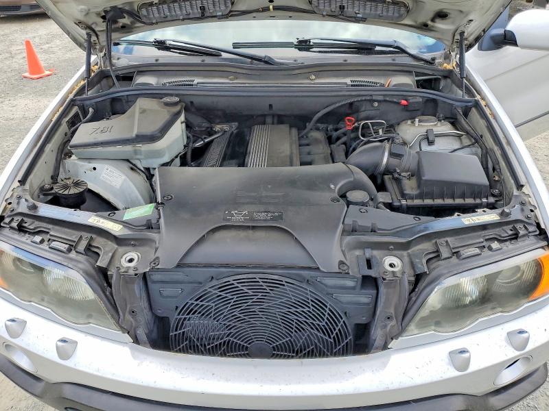 Photo 12 from auction – 2003 BMW X5 with VIN 5UXFA53523LW24752
