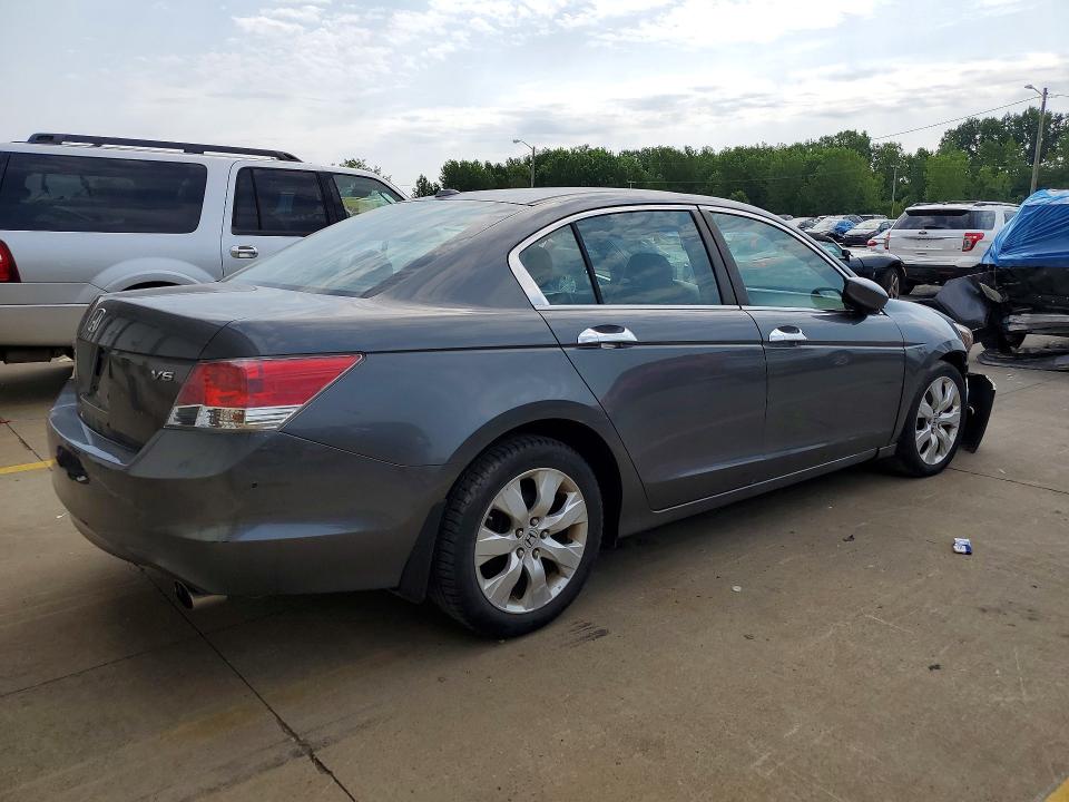 Photo 3 from auction – 2008 HONDA ACCORD with VIN 1HGCP36818A017727