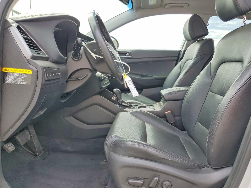 Photo 7 from auction – 2016 HYUNDAI TUCSON with VIN KM8J33A27GU098276