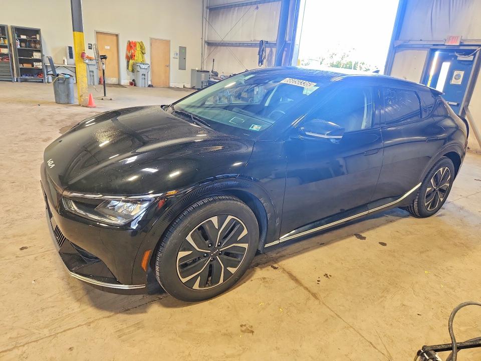 KIA EV6 2024 with VIN KNDC34LA5R5214644 - Photo from auction