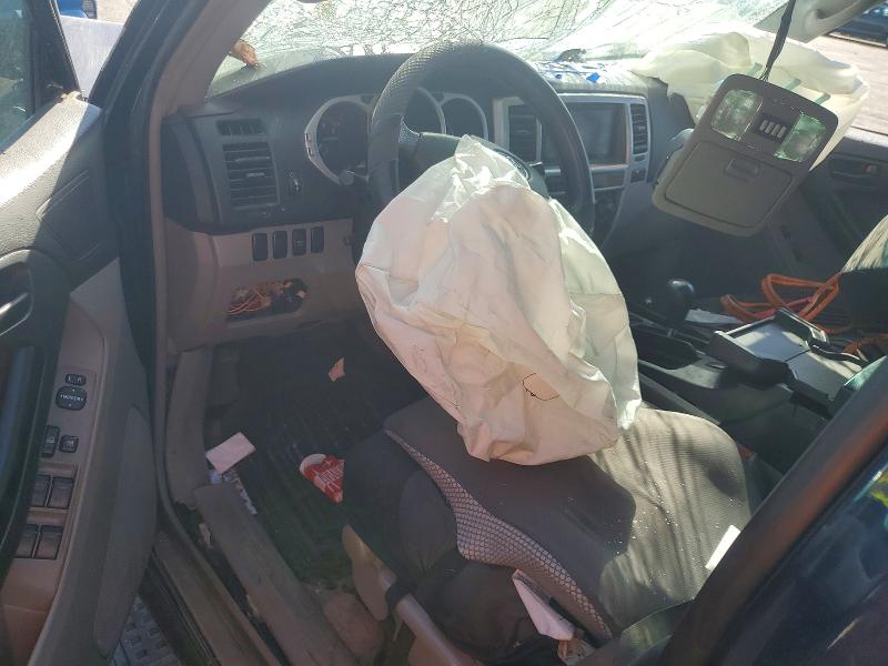 Photo 8 from auction – 2003 TOYOTA 4RUNNER with VIN JTEZU14R938009307