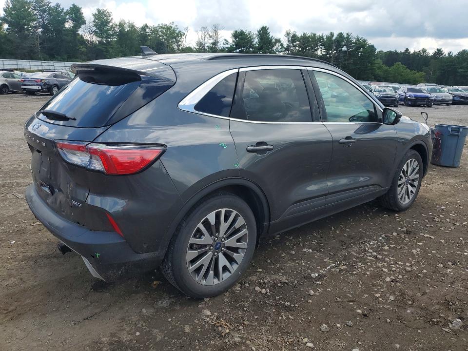Photo 3 from auction – 2020 FORD ESCAPE with VIN 1FMCU9DZ0LUC58445