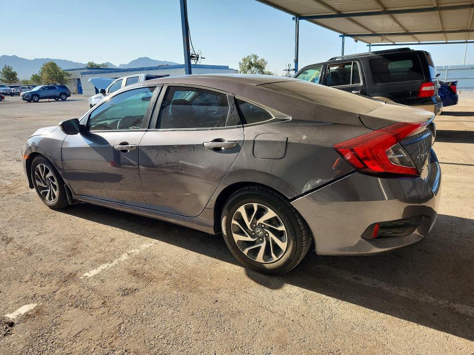 Photo 2 from auction – 2016 HONDA CIVIC with VIN 19XFC2F78GE070705