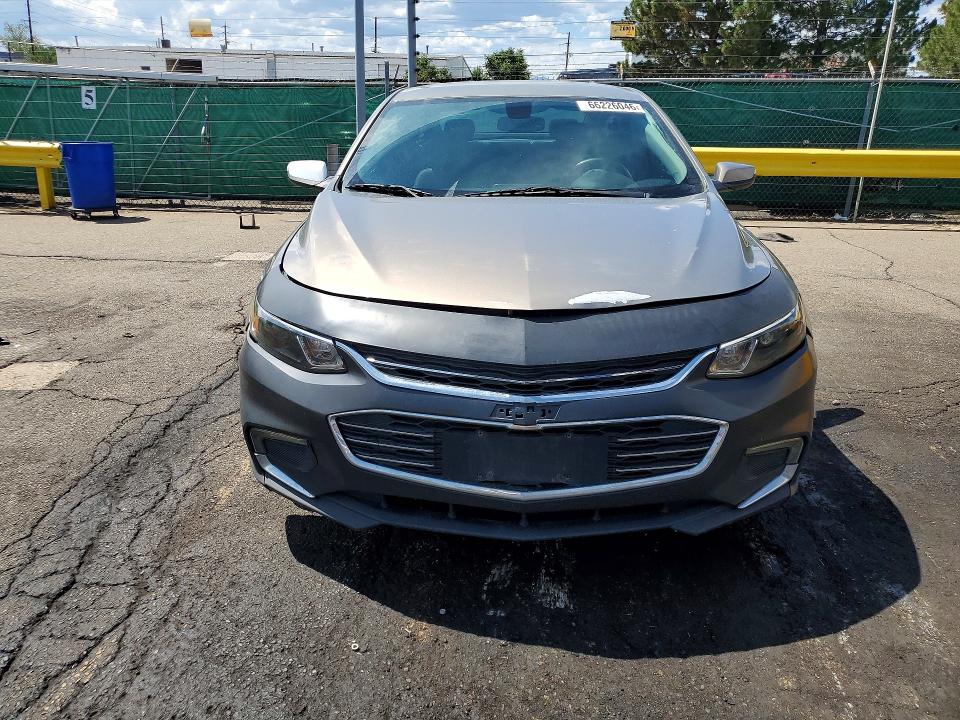 Photo 5 from auction – 2017 CHEVROLET MALIBU with VIN 1G1ZE5ST4HF143922