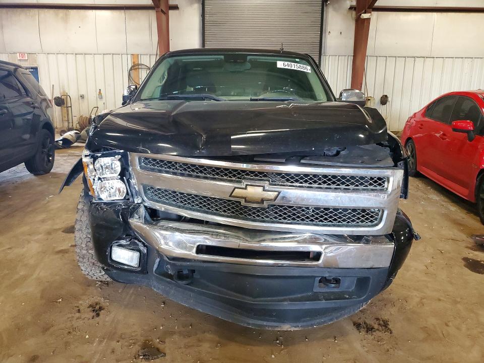 Photo 5 from auction – 2011 CHEVROLET SILVERADO with VIN 1GCRKSE34BZ110581