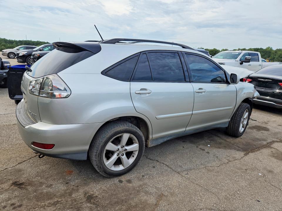 Photo 3 from auction – 2004 LEXUS RX with VIN 2T2HA31U84C010219