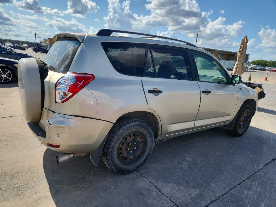 Photo 3 from auction – 2007 TOYOTA RAV4 with VIN JTMZD33V476042537