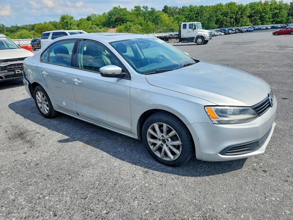 Photo 4 from auction – 2012 VOLKSWAGEN JETTA with VIN 3VWDP7AJ8CM323157