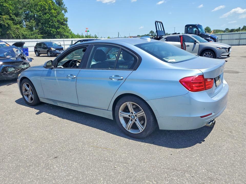 Photo 2 from auction – 2013 BMW 328 with VIN WBA3A5G55DNP23857
