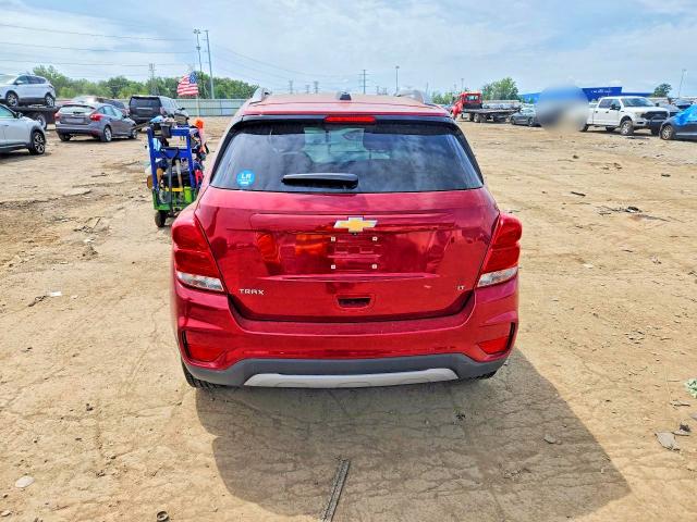 Photo 6 from auction – 2018 CHEVROLET TRAX with VIN 3GNCJLSB4JL329354