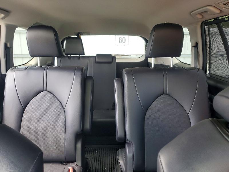 Photo 10 from auction – 2024 TOYOTA GRAND HIGHLANDER with VIN 5TDAAAA54RS019159