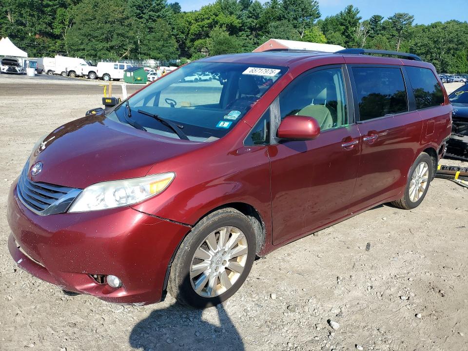 TOYOTA SIENNA 2015 with VIN 5TDDK3DC6FS095316 - Photo from auction