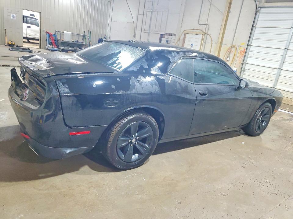 Photo 3 from auction – 2020 DODGE CHALLENGER with VIN 2C3CDZAG3LH178054