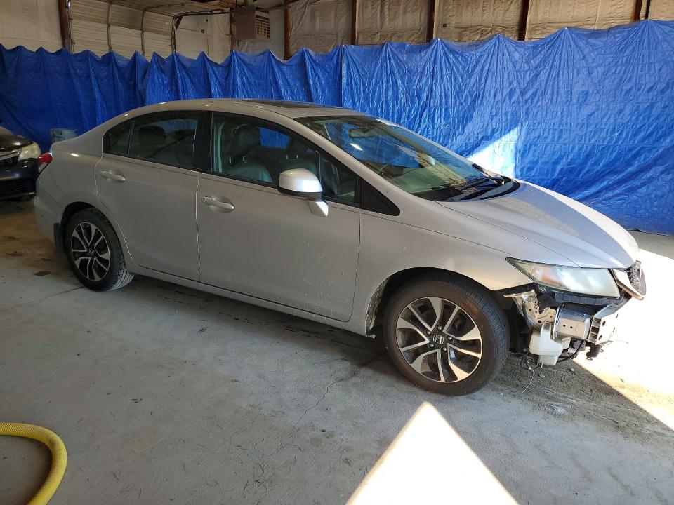 Photo 4 from auction – 2013 HONDA CIVIC with VIN 19XFB2F90DE007078