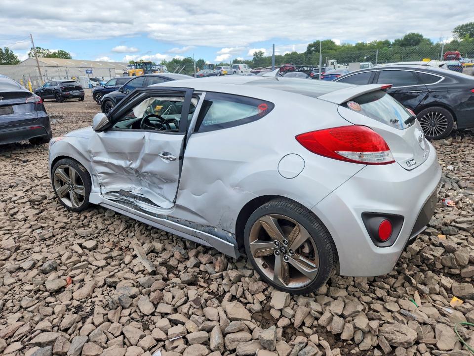 Photo 2 from auction – 2013 HYUNDAI VELOSTER with VIN KMHTC6AE7DU095295