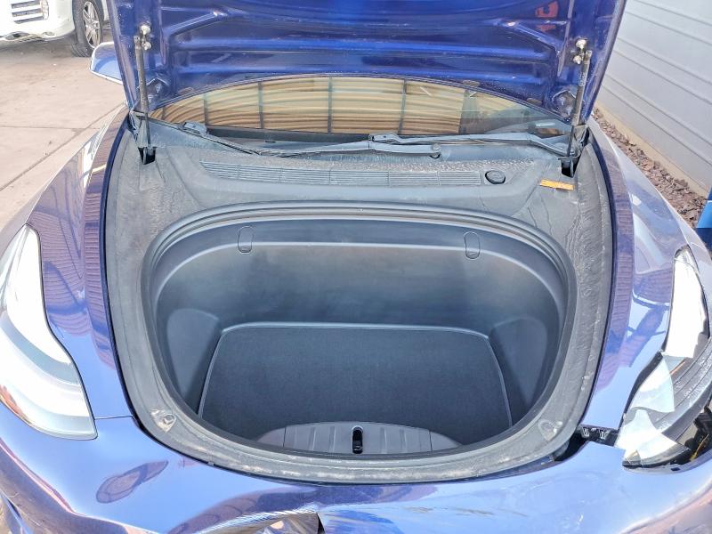 Photo 11 from auction – 2018 TESLA MODEL 3 with VIN 5YJ3E1EA2JF160504