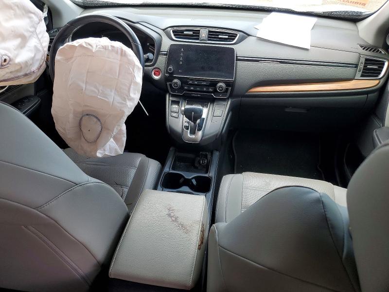 Photo 8 from auction – 2018 HONDA CR-V with VIN 7FARW1H8XJE028448