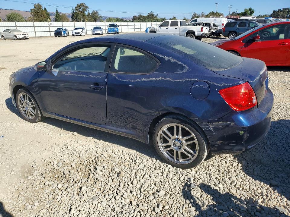 Photo 2 from auction – 2005 SCION TC with VIN JTKDE177350008072