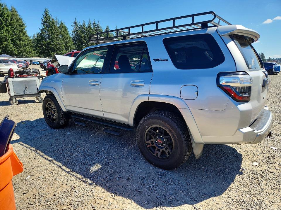 Photo 2 from auction – 2017 TOYOTA 4RUNNER with VIN JTEBU5JRXH5407910