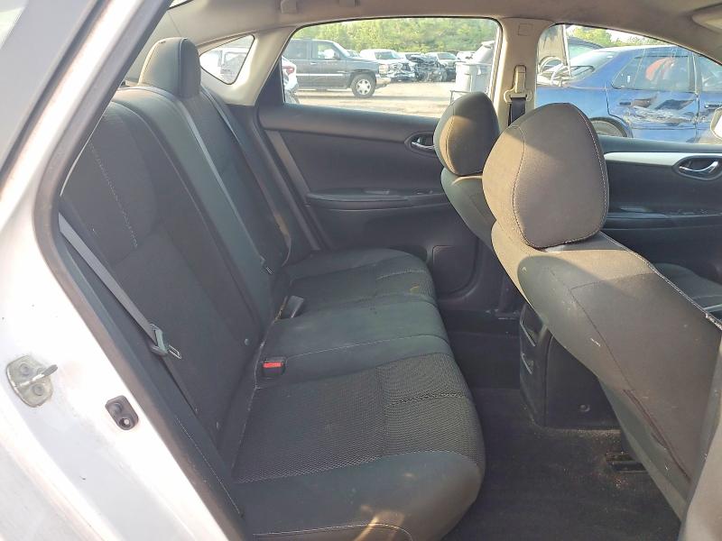Photo 10 from auction – 2018 NISSAN SENTRA with VIN 3N1AB7AP7JY282893
