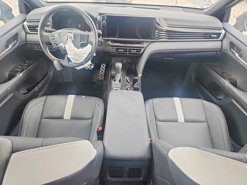 Снимка 8 от търг – 2026 TOYOTA CAMRY с VIN 4T1DAACK8TU654755