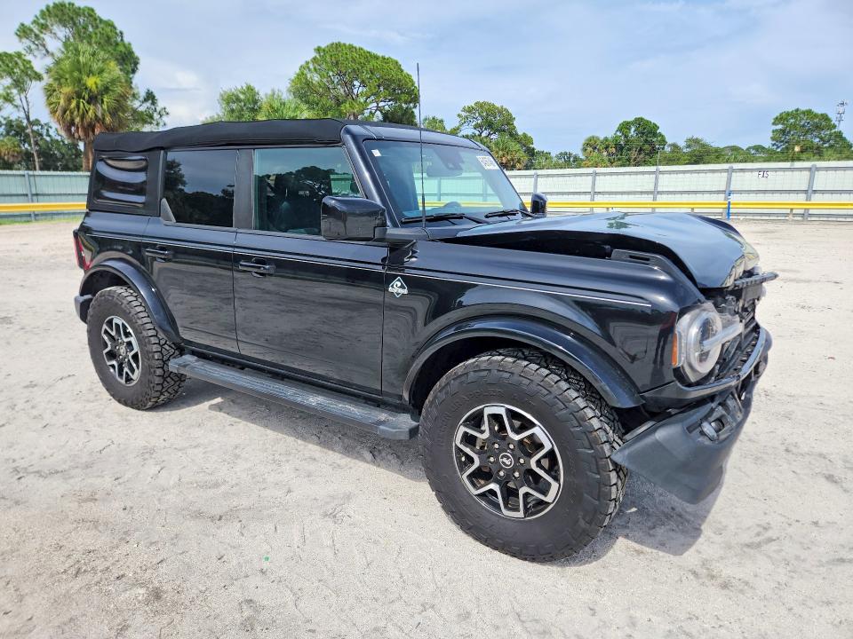 Photo 4 from auction – 2023 FORD BRONCO with VIN 1FMDE5BH1PLB29923