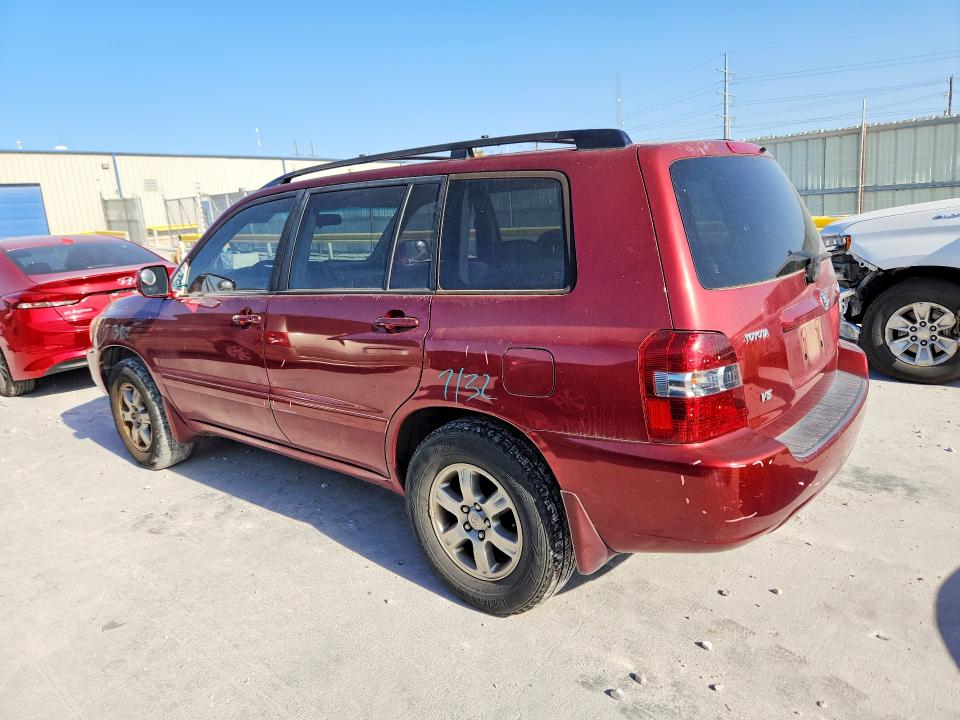 Photo 2 from auction – 2005 TOYOTA HIGHLANDER with VIN JTEGP21A950064909