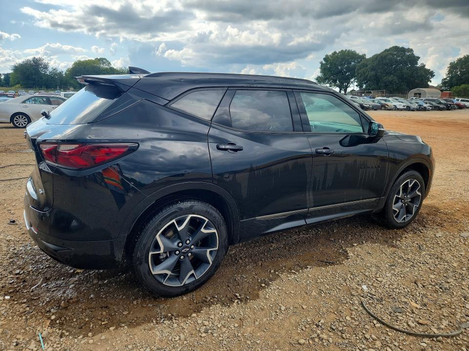 Photo 3 from auction – 2021 CHEVROLET BLAZER with VIN 3GNKBERS7MS585167