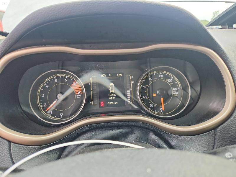 Foto 9 de la subasta – 2017 JEEP CHEROKEE con VIN 1C4PJMCS3HD213660