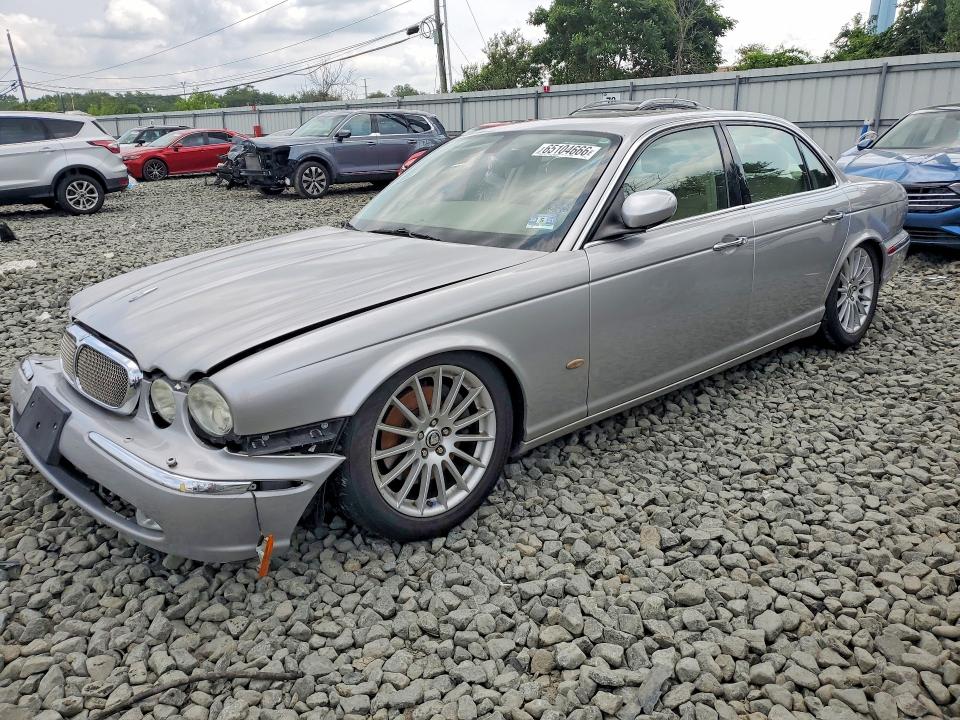 2006 JAGUAR XJ8 - Търг №65104666