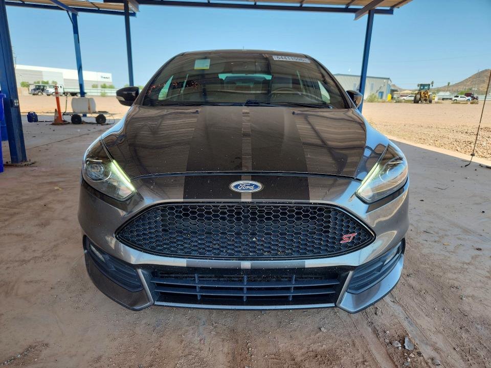 Photo 5 from auction – 2016 FORD FOCUS with VIN 1FADP3L93GL315558